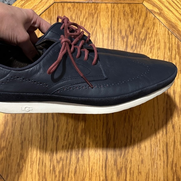 *UGG* Men\'s Navy Leather Cali Wing Toe Shoes w/ Maroon Laces Size 13 main image 10